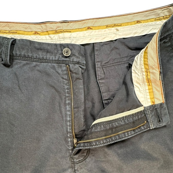 Tommy Bahama Men’s Shorts Size 40 Black Stretch Comfort Fit Casual Summer G6 - Picture 2 of 10